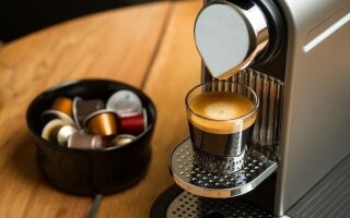 Каков срок годности капсул для кофемашин? Можно ли повторно использовать кофе в капсулах?